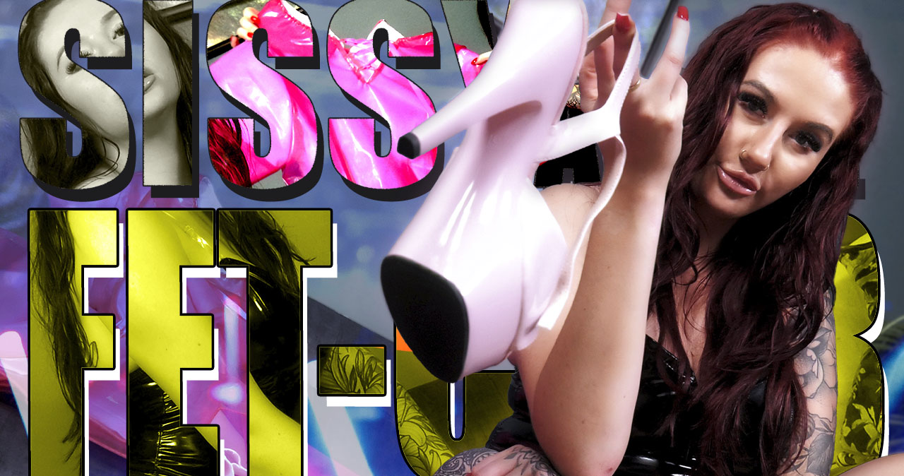 Sissy At The Fet Club